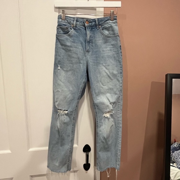 Express High Rise Jeans - Picture 4 of 5